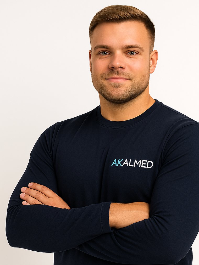 Łukasz Lindenau — fizjoterapeuta w Centrum Zdrowia Akal-Med w Szczecinie